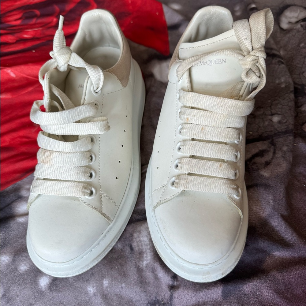 Alexander McQueen women